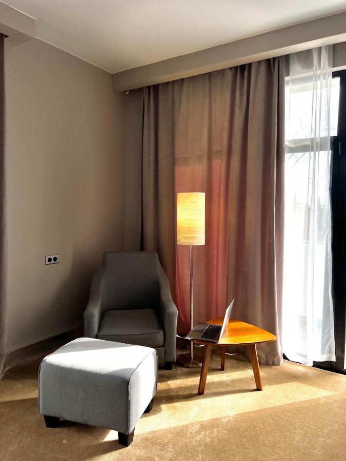 Abaash Hotel Afon New Athos Bagian luar foto