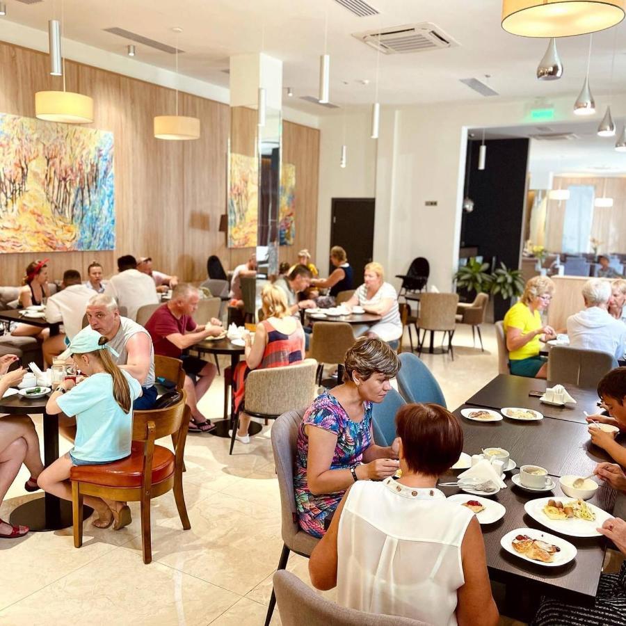 Abaash Hotel Afon New Athos Bagian luar foto