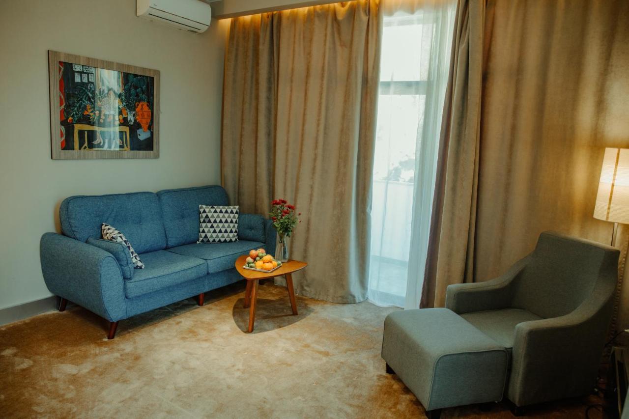 Abaash Hotel Afon New Athos Bagian luar foto